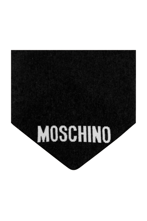 Moschino BLACK Shawl With Logo Stylefamous moschino-black-shawl-with-logo-stylefamous